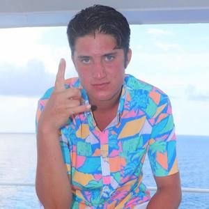 Meet your Posher, Colton